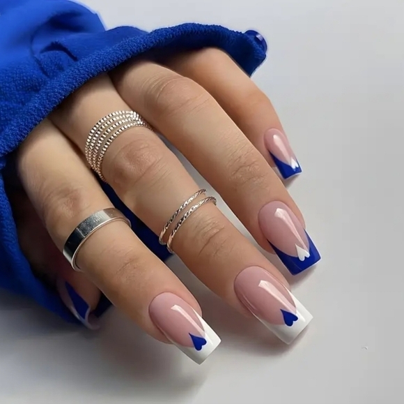 24 Pieces Fake Press On Nails - Picture 1 of 7